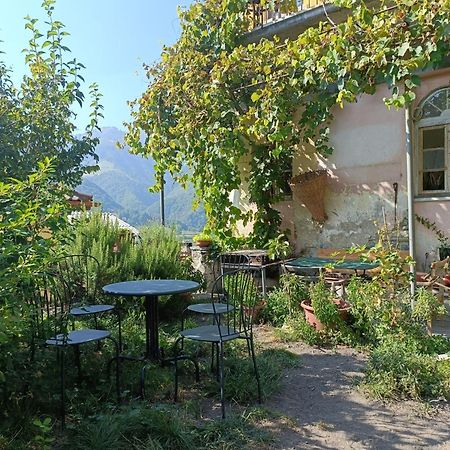 Bed and Breakfast La Capinera à Muggio Extérieur photo