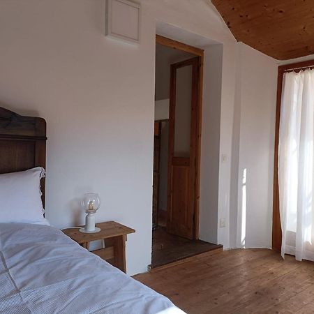 Bed and Breakfast La Capinera à Muggio Extérieur photo